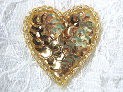 0362  Gold Heart Beaded Sequin Applique 1" +
