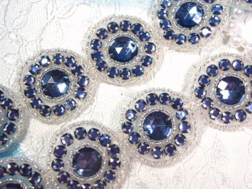 0379 Endless Circle Denim Silver Round Beaded Trim 1.25"