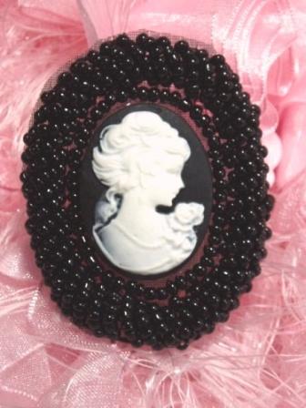 JB244 Cameo Applique Beaded Black White Victorian Iron on Patch  2"