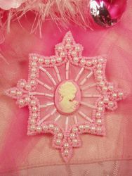 0394  Pink Pearl Cameo Beaded Applique 4"