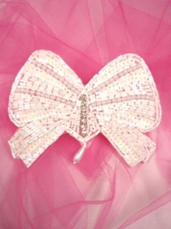 0432  White AB Rhinestone Bow Beaded Applique 4.75"