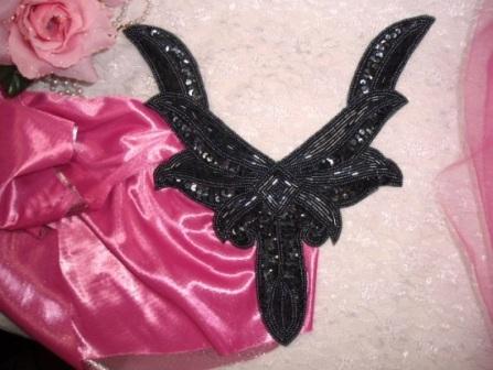 K8635  Gunmetal Collar Sequin Beaded Applique 9.5"