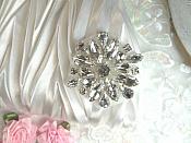 ACT/GB527 Rhinestone Floral Applique Glass Stone Applique 1.5" (GB527)