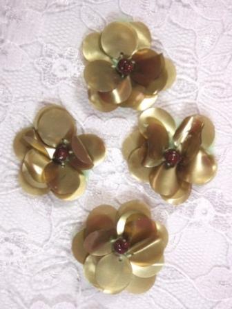 AE1590  Set of ( 4 ) Matt Olive Floral Beaded Sequin Appliques 1"