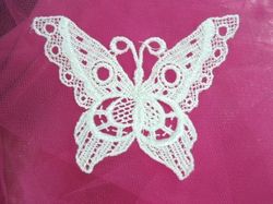 F11  White Venise Lace Butterfly Applique 4"