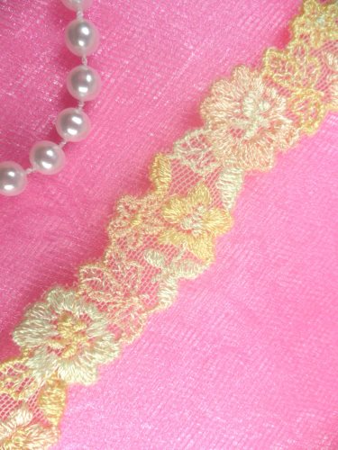 BL11 Yellow Peach Floral Venice Lace Flower Trim .75"