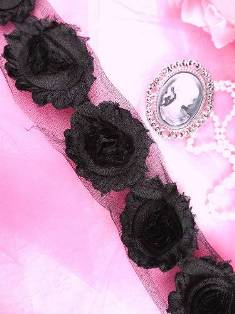 C665  Black Shabby Chic Rose Sewing Trim 2.5"