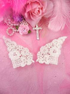 C67 Ivory Venice Victorian Lace Mirror Pair Collar Appliques 3.75"