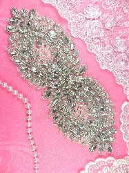 DH2 Crystal Rhinestone Design Applique 8.5"