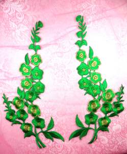 GB124 Green Gold Embroidered Floral Mirror Pair Appliques 10"