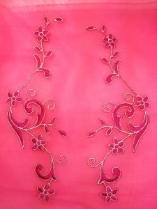 GB90 Embroidered Appliques Fuchsia Silver Flower Mirror Pair Vine Iron On 9"