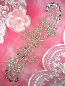 HC7 Applique Silver Beaded Crystal Rhinestone Motif 8"