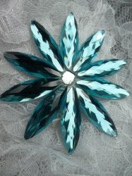 JB194 Turquoise Glass Flower Applique Crystal Rhinestone Iron On 3"