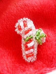 JB248 Candy Cane Sequin Beaded Applique 1 1/8"