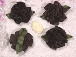 L22  Lot of 4 Brown Floral Rose Flower Appliques 1.5"