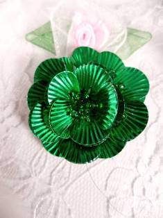 MA84  Green Flower Beaded Sequin Applique 1.5"