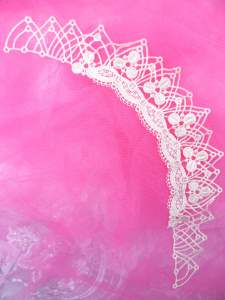 MS100 Beige Venise Lace Victorian Yoke Collar Applique 8.5"