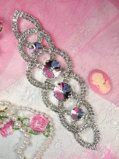 TS20 Silver Crystal Clear Rhinestone Applique Embellishment 6.75"