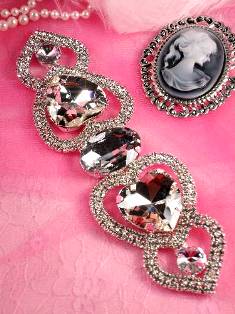 TS42  Double Heart Crystal Clear Rhinestone Applique Embellishment 8"