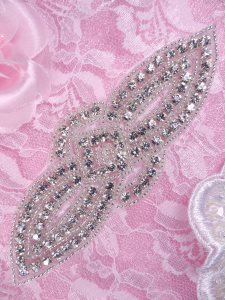 XR315 Silver Crystal Rhinestone Beaded Applique 5.25"