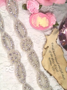 XR36  Floral Silver Beaded Rhinestone Trim 1"