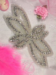 XR57 Crystal Rhinestone Applique Silver Beaded 6"