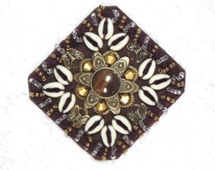 E5960  Gold Shell Beaded Applique Motif 3"