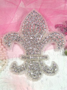 XR6 Fleur De Leis Glass Beaded Rhinestone Applique 4.5"